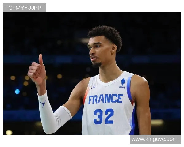 NBA球星最喜爱的足球明星盘点：他们的偶像和灵感来源