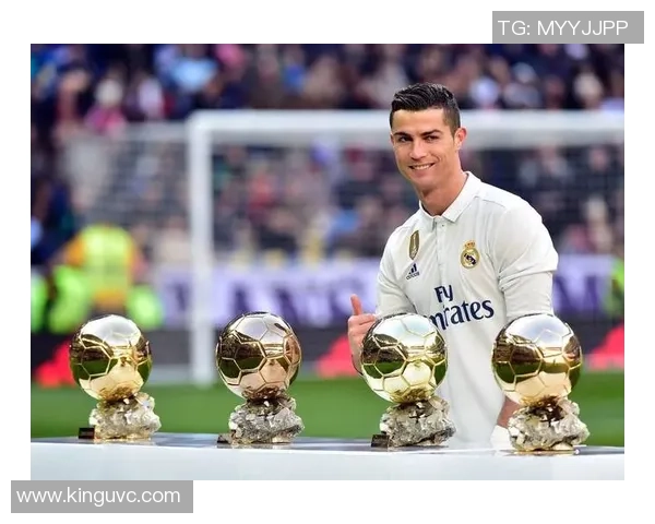 二十年前的足球传奇球星回顾:那些改变历史的璀璨时刻与传奇足迹 二十年前的足球传奇球星回顾:那些改变历史的璀璨时刻与传奇足迹