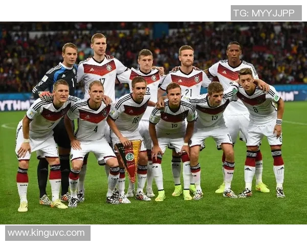 加纳足球队球星排名及其表现分析:顶尖球员与新星崭露头角 加纳足球队球星排名及其表现分析:顶尖球员与新星崭露头角